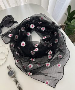مینی اسکارف مجلسی توری بابونه صورتی