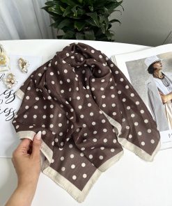 مینی اسکارف خالخالی قهوه ای
