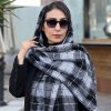 شال موهر زاپ دار چهارخانه مشکی سفید