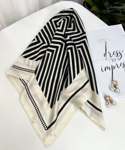 مینی اسکارف ابریشم خطی نقطه مشکی