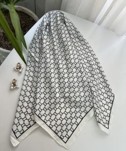 روسری ابریشم وارداتی گوچی سفید مشکی