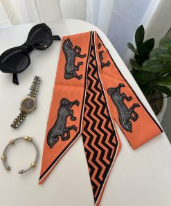 باندانا هرمس اسبی زیگزال نارنجی
