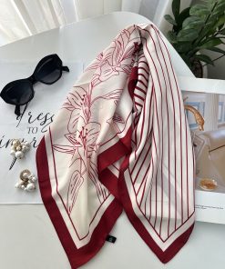 مینی اسکارف ابریشم لیلیوم زرشکی