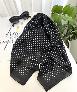 مینی اسکارف نخی توپی ریز مشکی
